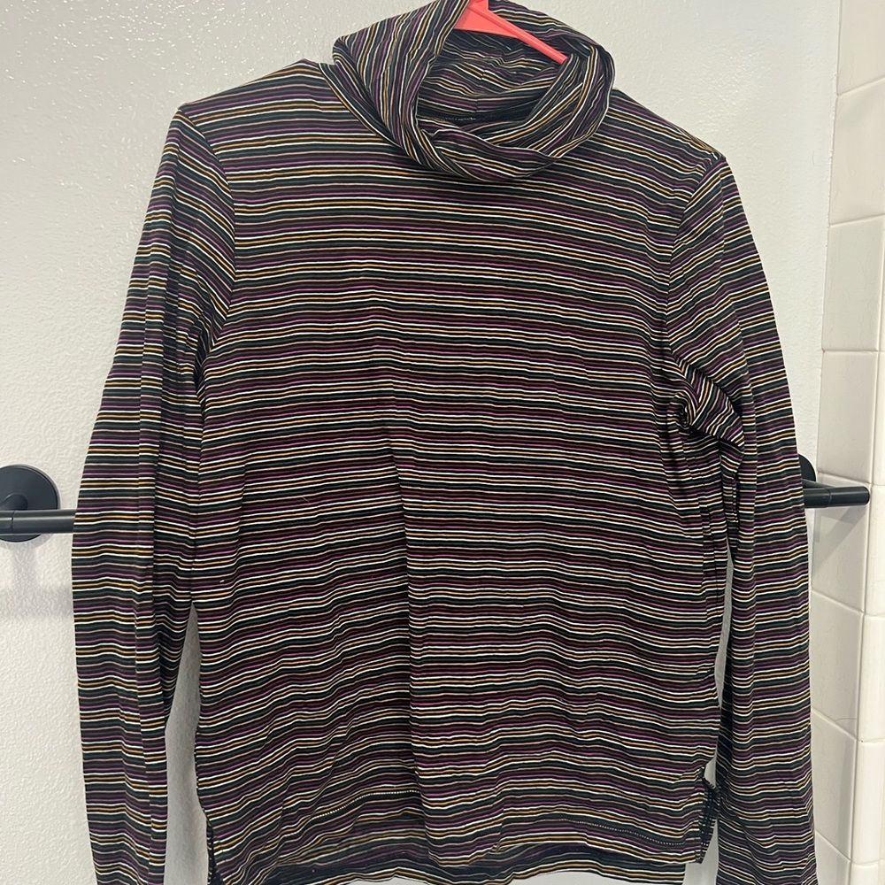 Madewell never worn turtle neck with tags